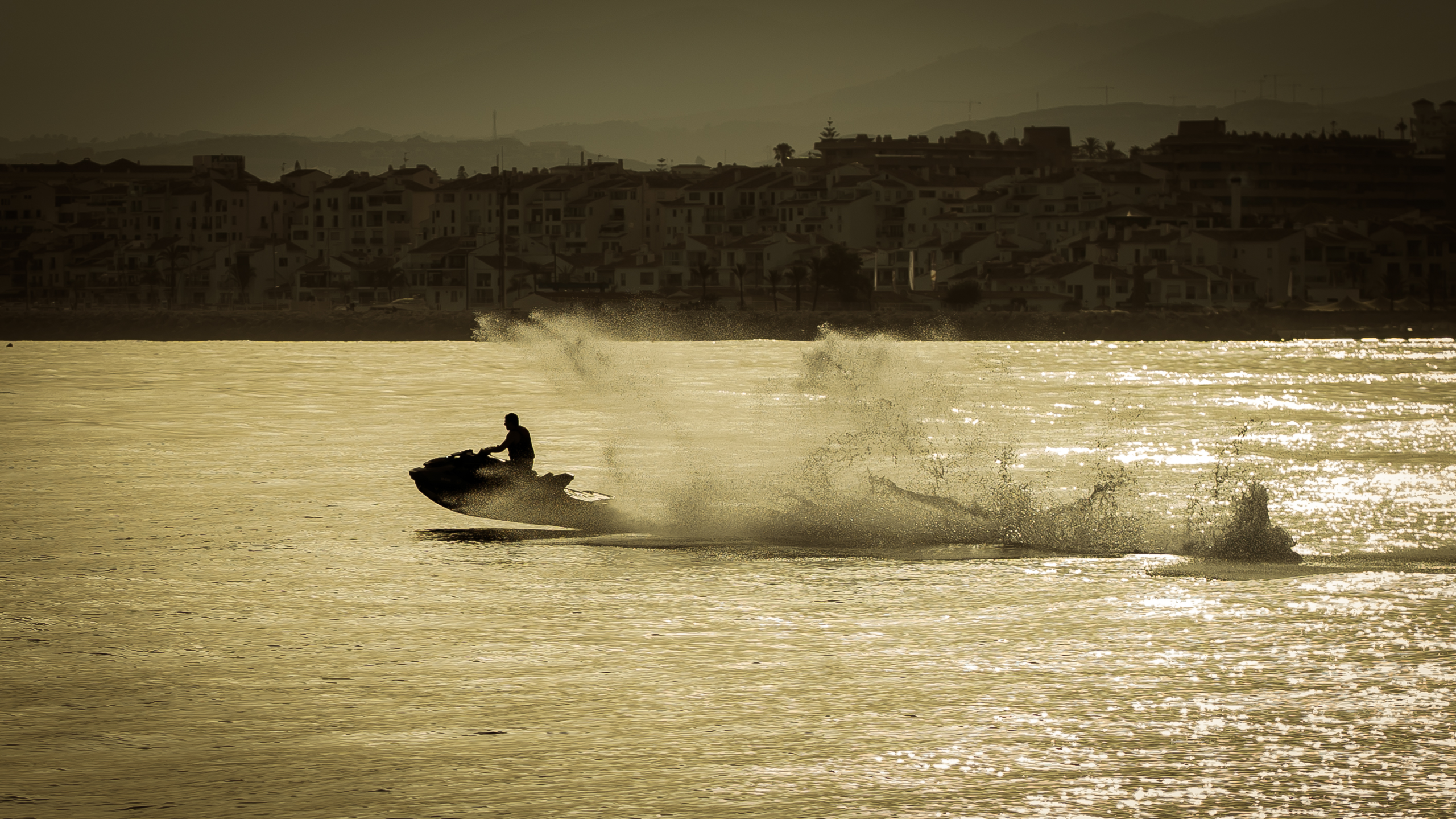 Jetski flying